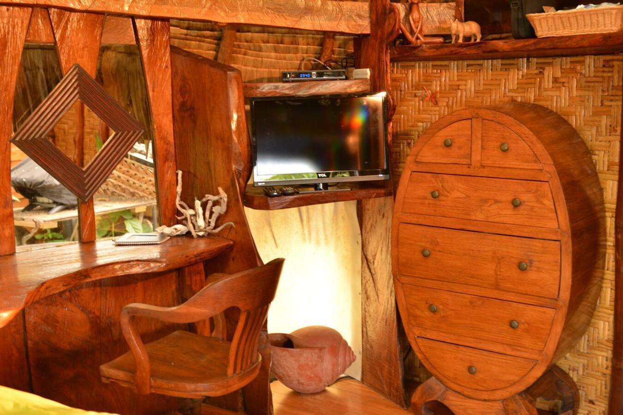 La Maison D'Artiste Du Bord De Mer Pa'ea Εξωτερικό φωτογραφία